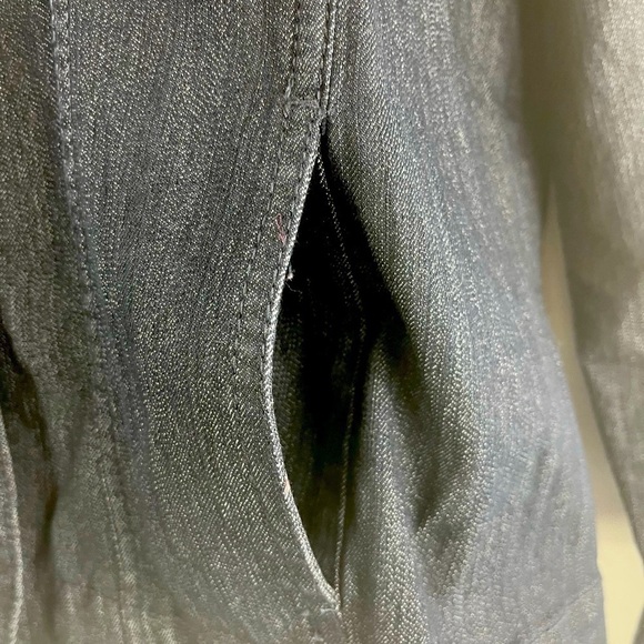 CROFT & Barrow Women's Dark Wash Button Front Stretch Denim Jacket Size L - Picture 6 of 6